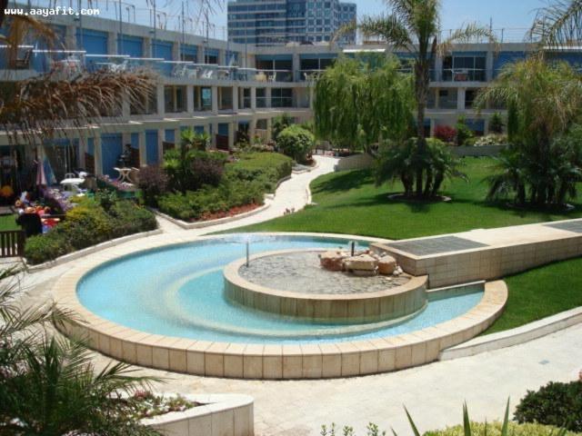Last Minute Herzliya Bagian luar foto